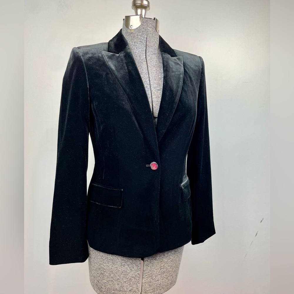 Black Velvet blazer single breast button Calvin Klein classic